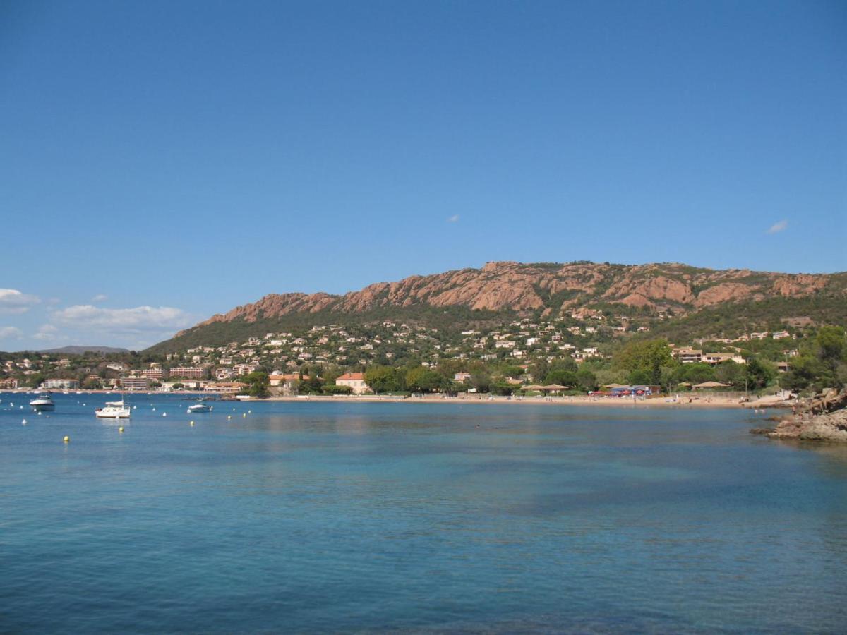 Apartment Village Cap Esterel - Le Village-53 By Interhome Saint-Raphaël Exterior foto